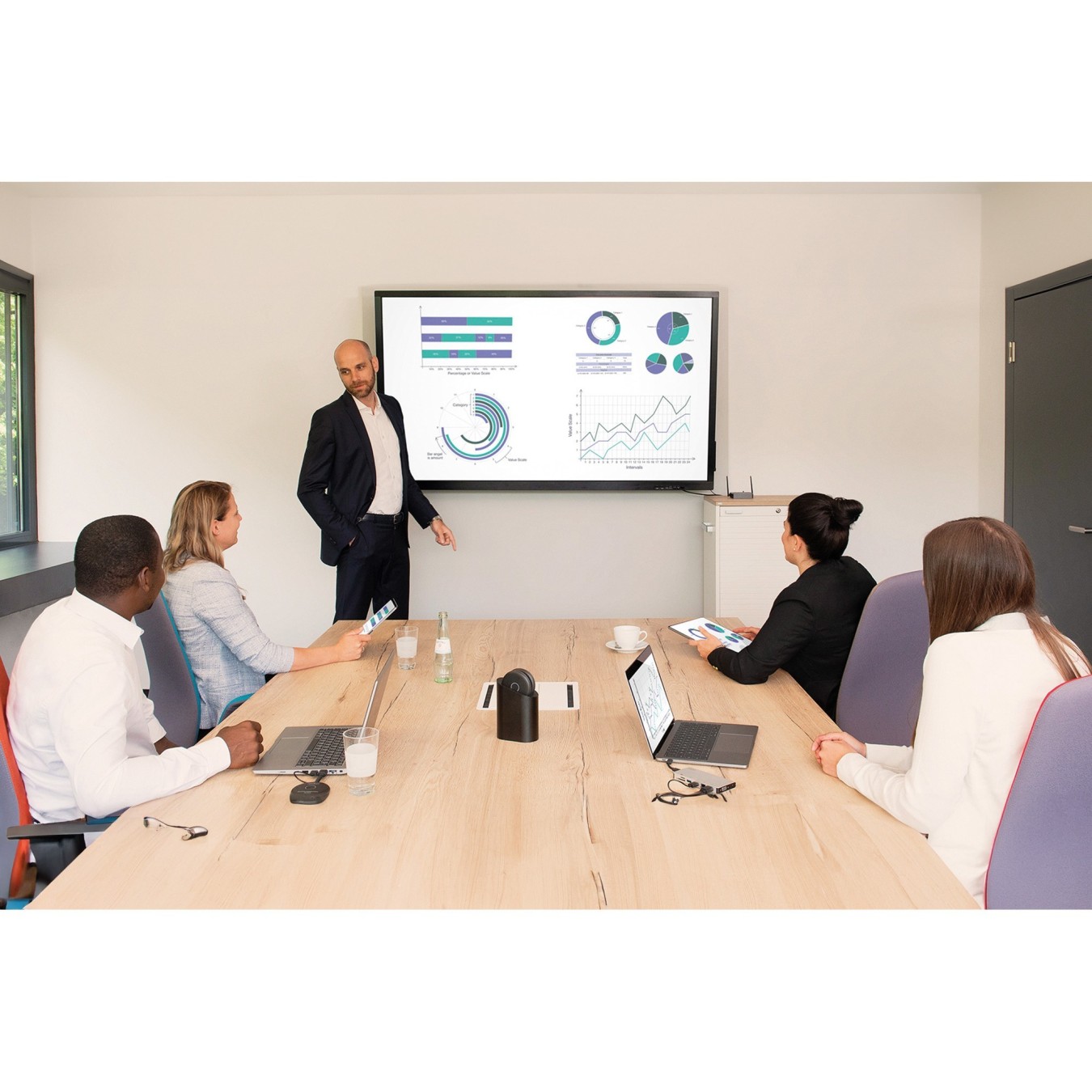 Digitus Click & Present Pro - Wireless Collaboration System for Meetings and Presentations — Buy in Cyprus with Fast Delivery