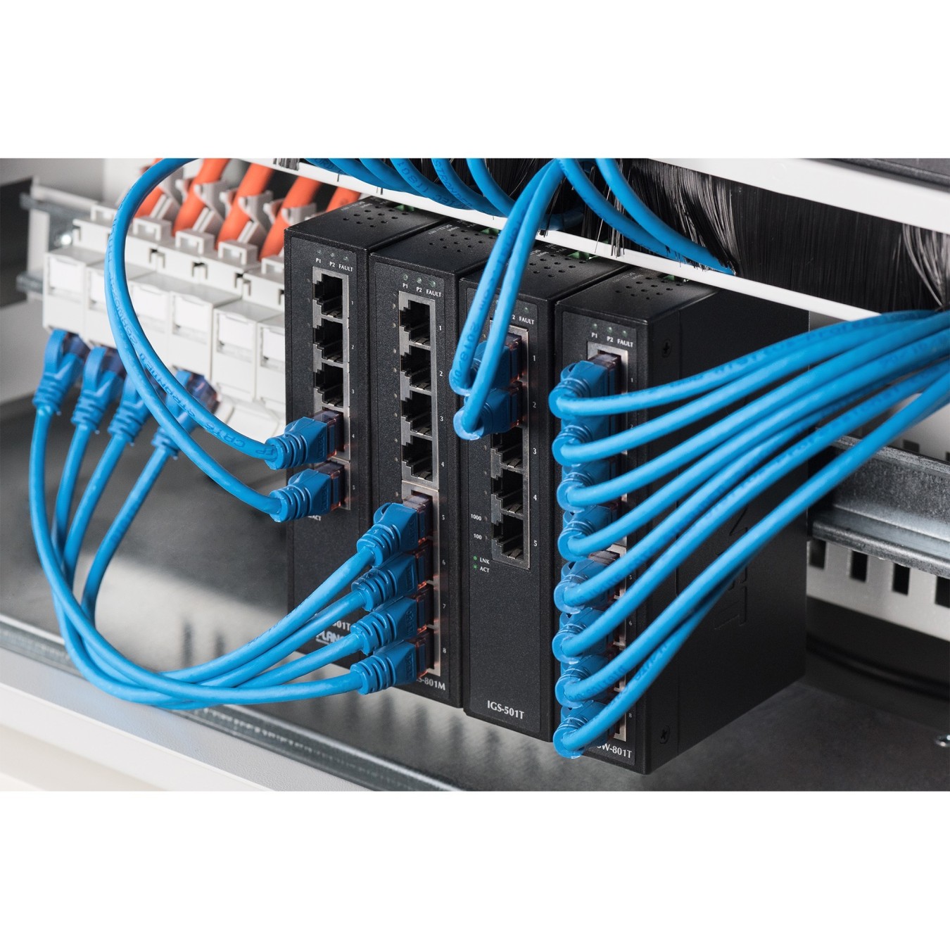 DIGITUS DIN Rail Holder 3U 19in (483mm) - Grey — Buy in Cyprus with Fast Delivery