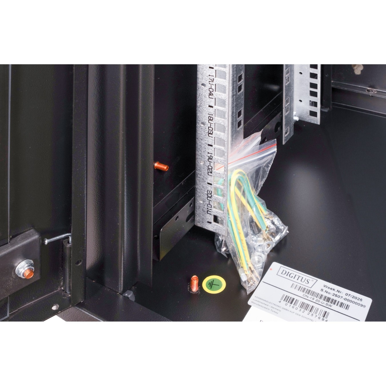 Digitus Wall-Mount Rack Enclosure - 20HE - 998x600x450mm Black — Buy in Cyprus with Fast Delivery