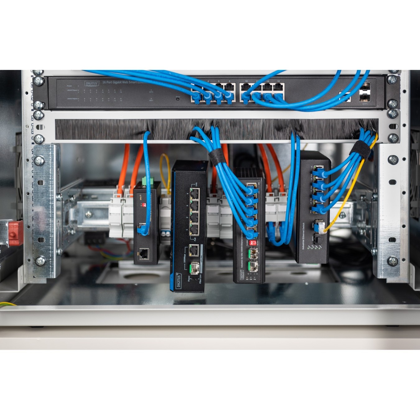 Digitus 19-inch 4U DIN Rail Carrier - 19-Inch Rack Mount — Buy in Cyprus with Fast Delivery