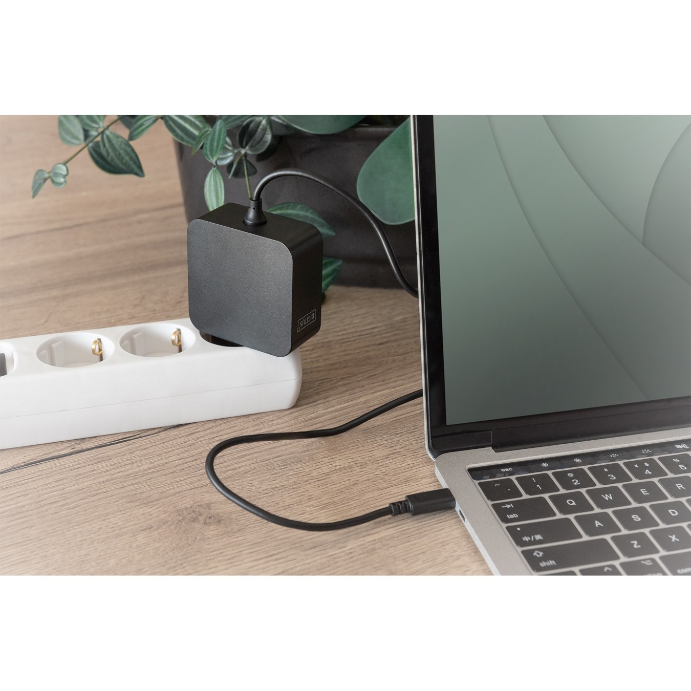 Digitus Universal USB-C 65W Notebook Power Supply - Black — Buy in Cyprus with Fast Delivery