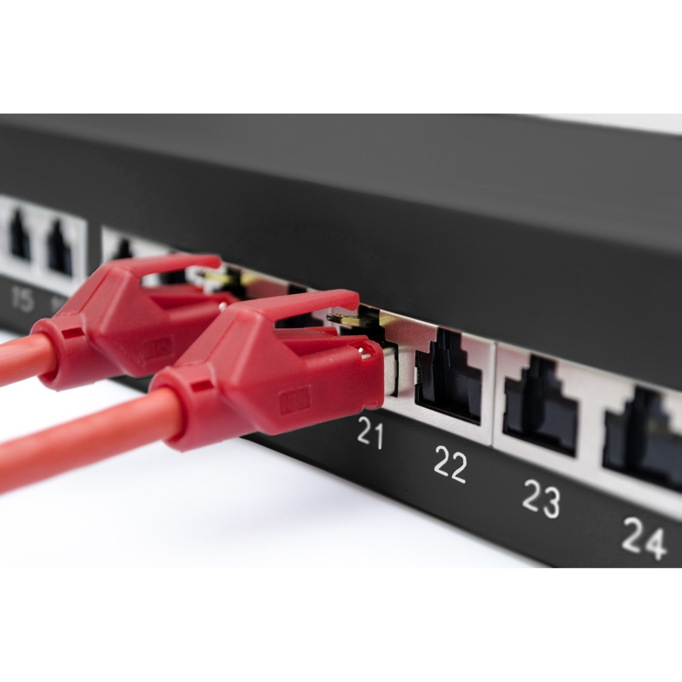 DIGITUS Patchpanel 1HE 24-Port Cat6a Shielded Black - 1U Rack-Mount RJ-45 Patch Panel — Buy in Cyprus with Fast Delivery