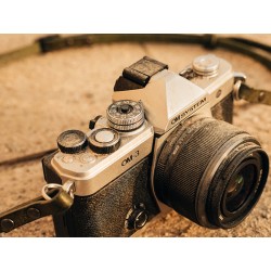 Buy Olympus 25mm f/1.8 II - ES-M2518 - Black, Micro Four Thirds in Cyprus, Nicosia, Limassol, Larnaka, Pafos