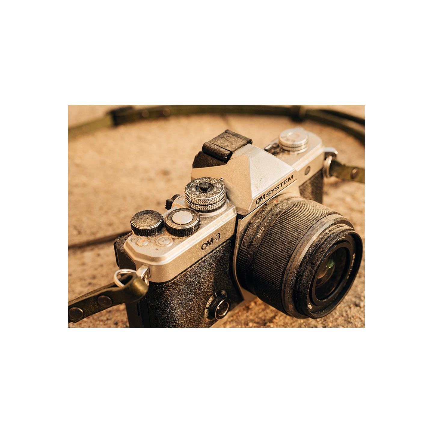 Olympus 25mm f/1.8 II - ES-M2518 - Black, Micro Four Thirds — Buy in Cyprus with Fast Delivery