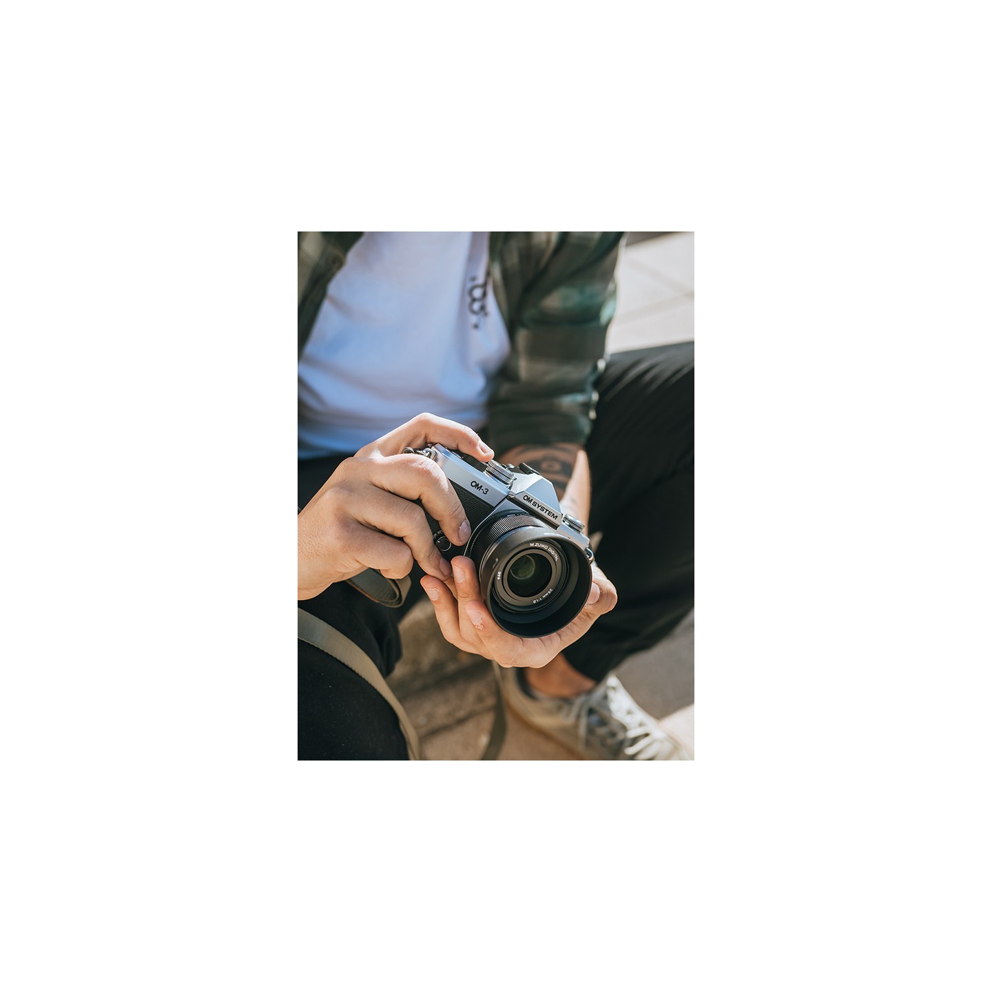 Olympus 25mm f/1.8 II - ES-M2518 - Black, Micro Four Thirds — Buy in Cyprus with Fast Delivery