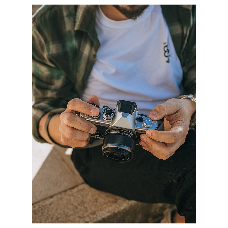 Buy Olympus 25mm f/1.8 II - ES-M2518 - Black, Micro Four Thirds in Cyprus, Nicosia, Limassol, Larnaka, Pafos