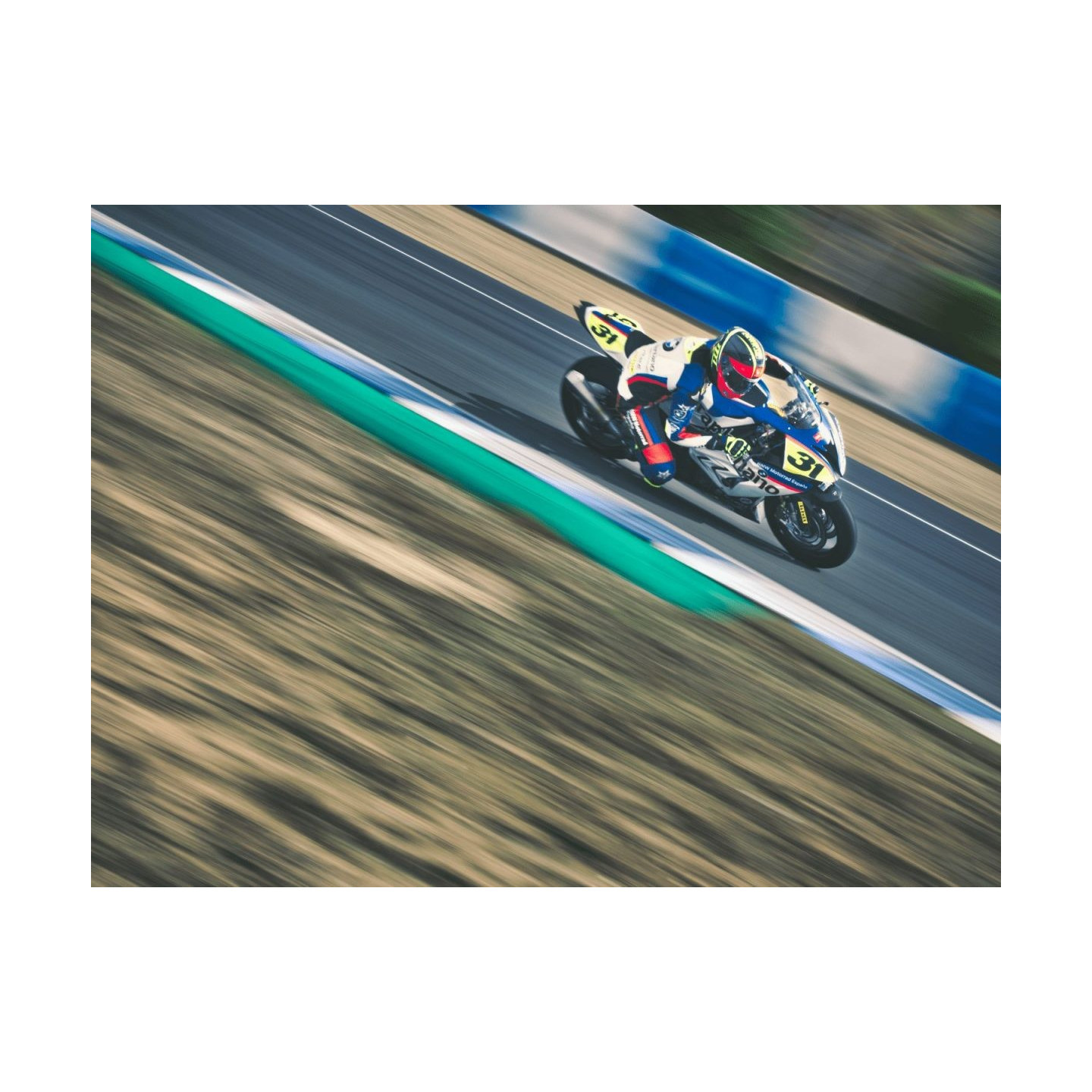 M.Zuiko Digital ED 45mm F1.2 PRO - ET-M4512PRO - Micro Four Thirds Portrait Lens — Buy in Cyprus with Fast Delivery