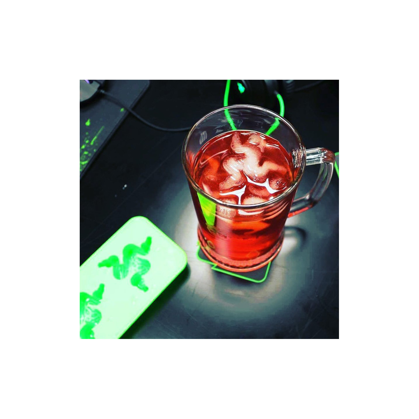Razer Ice Tray - Green silicone ice tray with Razer logo (Color: Green) — Buy in Cyprus with Fast Delivery