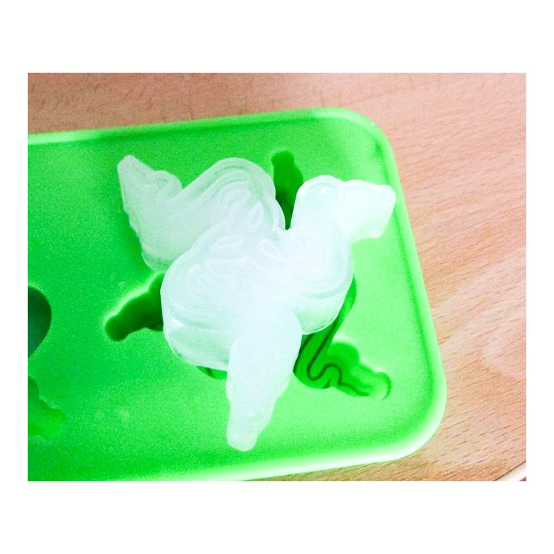 Buy Razer Ice Tray - Green silicone ice tray with Razer logo (Color: Green) in Cyprus, Nicosia, Limassol, Larnaka, Pafos