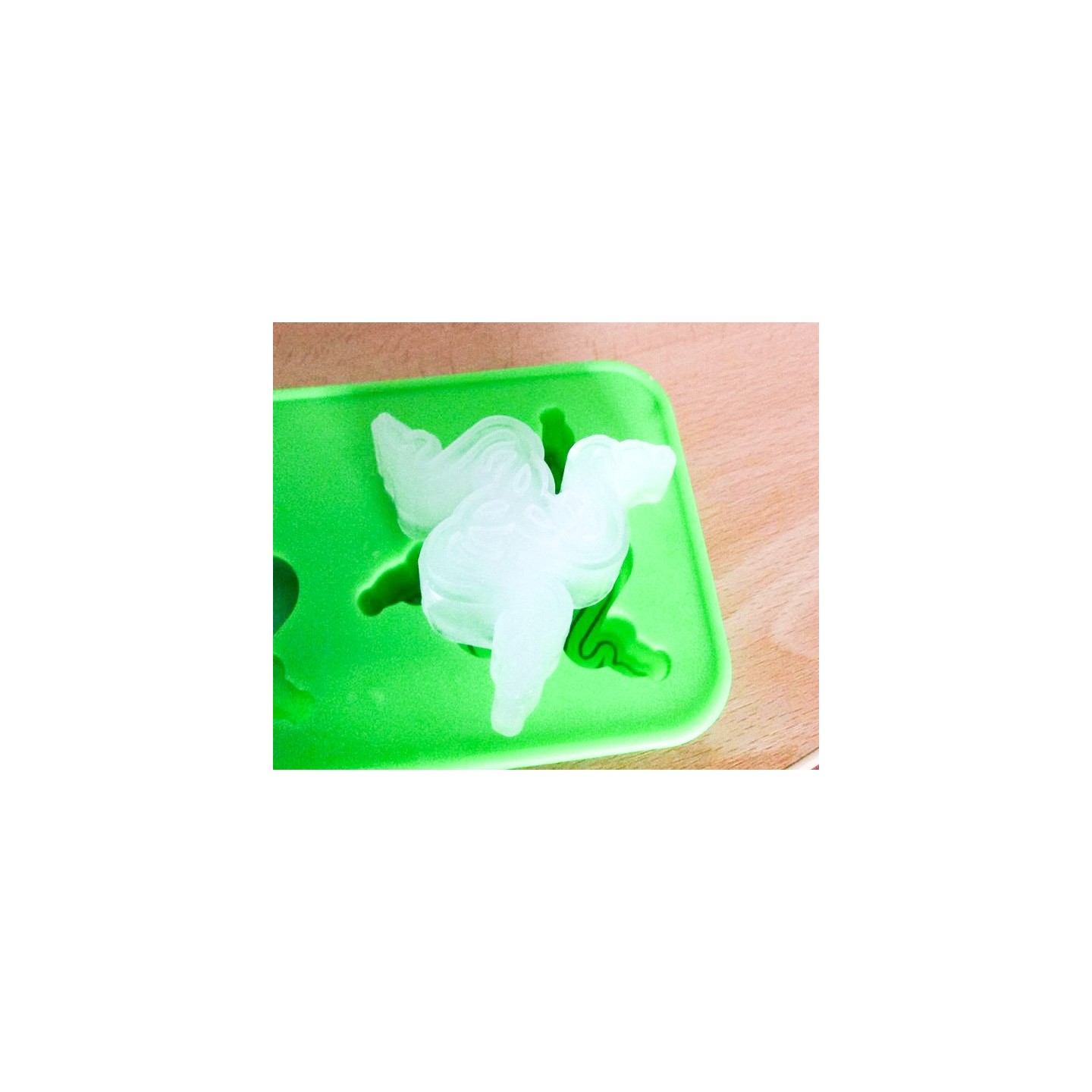 Razer Ice Tray - Green silicone ice tray with Razer logo (Color: Green) — Buy in Cyprus with Fast Delivery