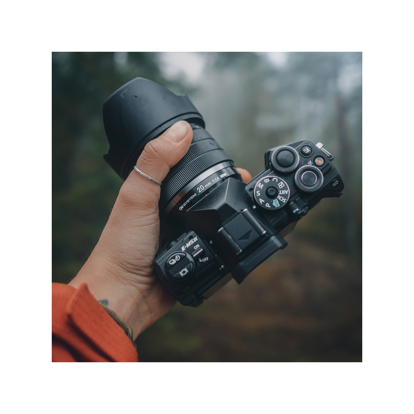 Olympus OM SYSTEM M.Zuiko PRO Digital ED 20mm 1:1.4 incl. Lens hood & Wrapping cloth — Buy in Cyprus with Fast Delivery