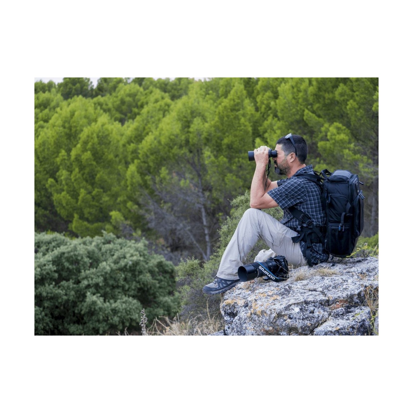 Olympus OM-System Binoculars 10x50 S - Compact, bright optics, case & strap included — Buy in Cyprus with Fast Delivery