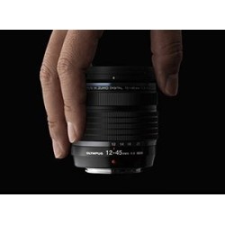 M.Zuiko Digital ED 12-45mm F4.0 PRO - EZ-M1245PRO - Ultra-compact, lightweight, weather-sealed