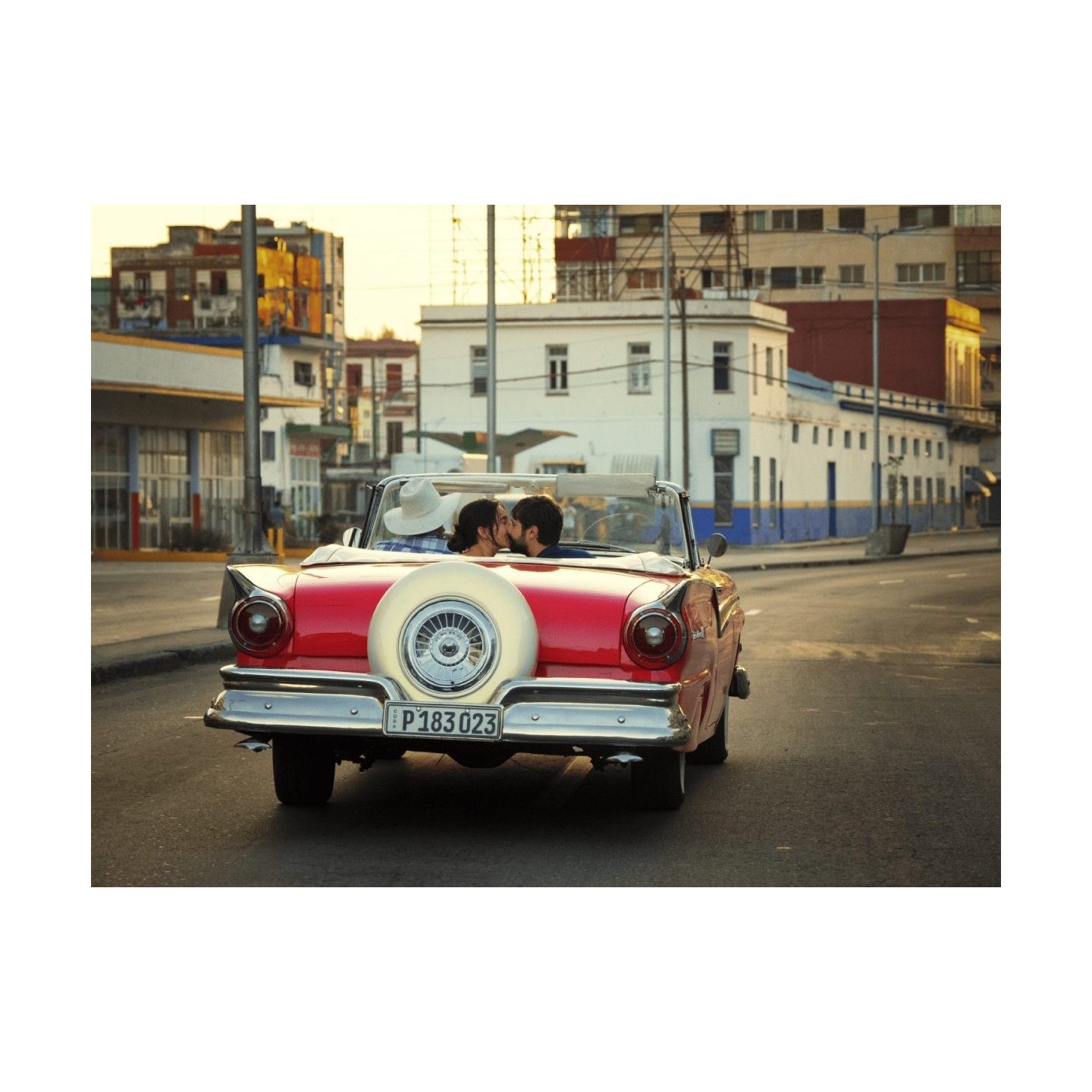 Olympus M.ZUIKO DIGITAL ED 12-100mm F4 IS PRO - EZ-M1210PRO - 77mm Filter, MFT Mount, Weather-Sealed, IS PRO