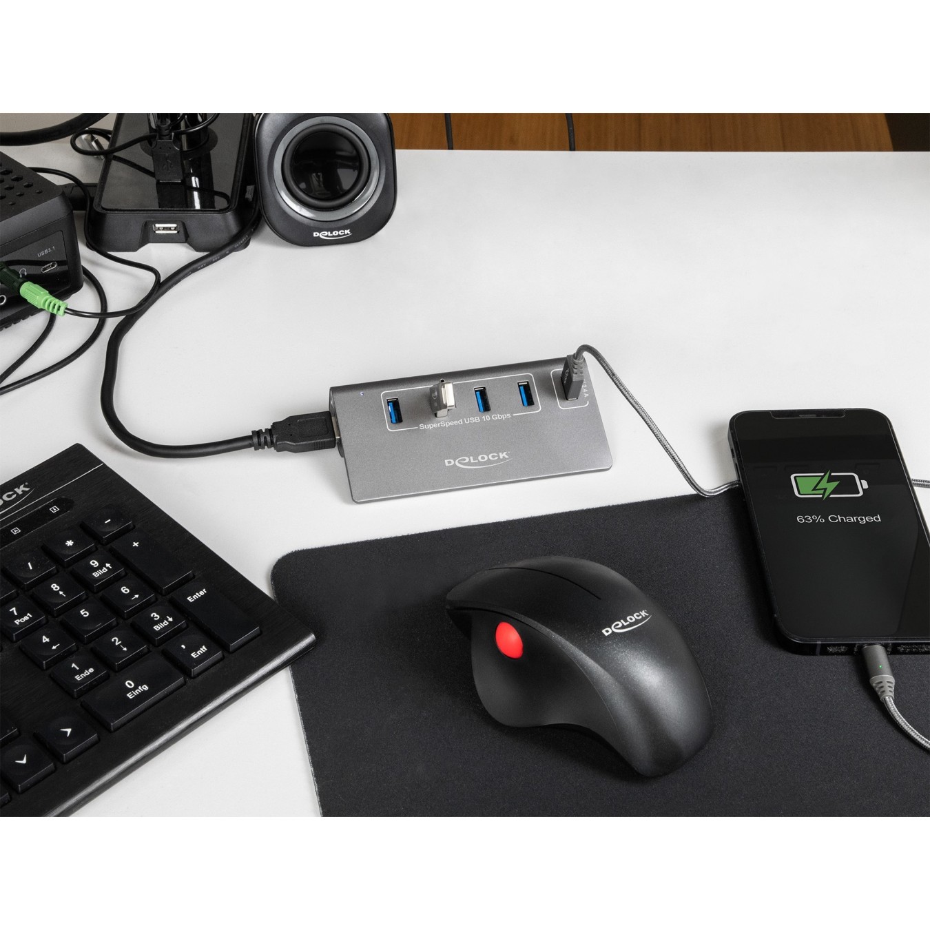 DELOCK USB 10 Gbps Hub mit 4 USB Typ-A Ports + 1 Schnellladeport inkl. Netzteil — Buy in Cyprus with Fast Delivery