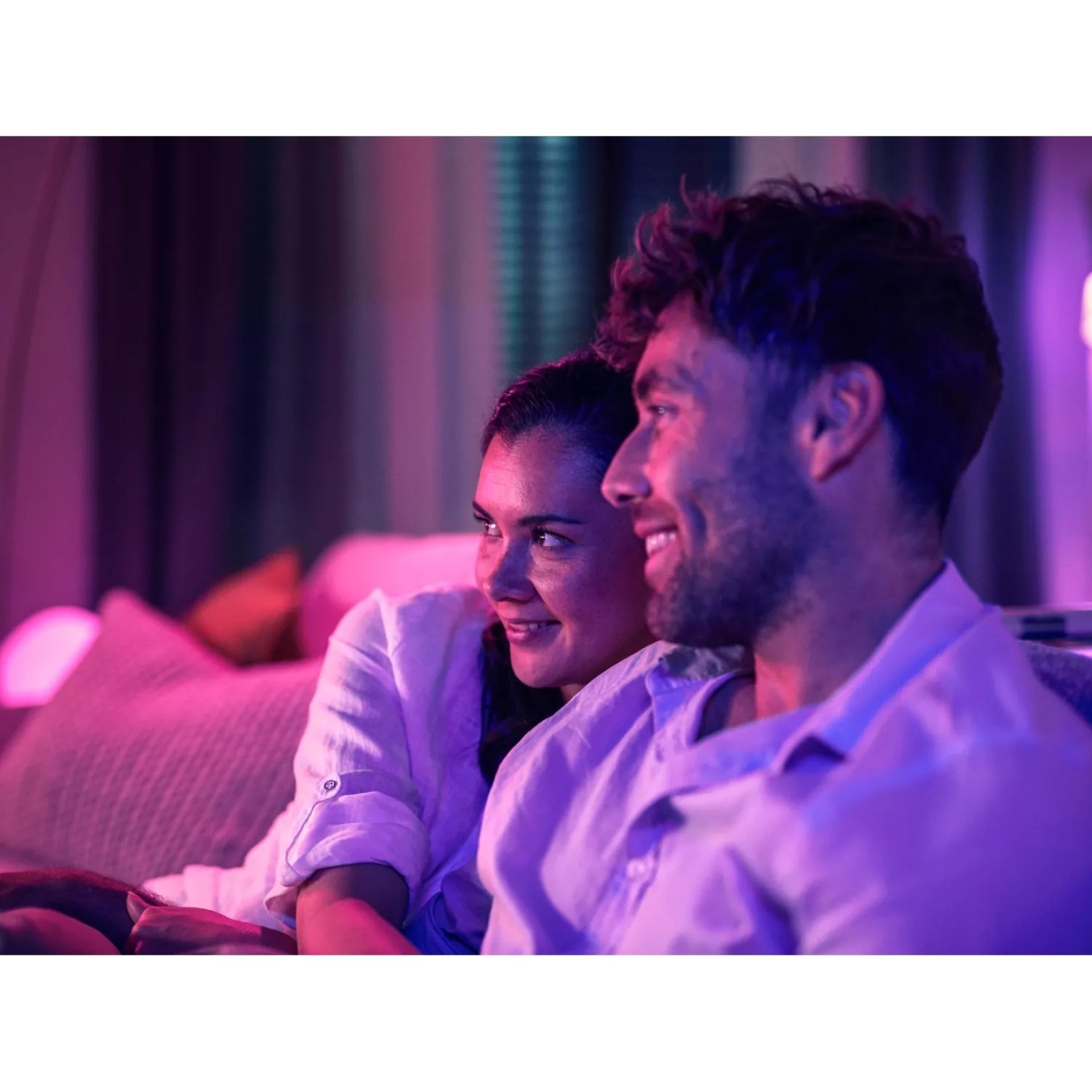 Philips Hue Play Gradient LED Lightstrip TV 75 Zoll — Buy in Cyprus with Fast Delivery