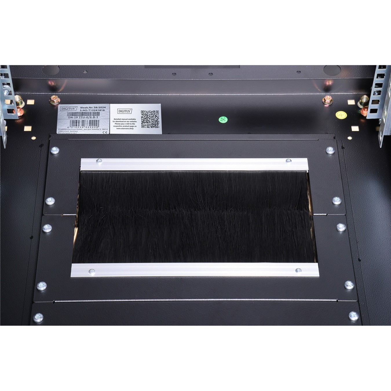 DIGITUS Netzwerkschrank Unique 22HE 1164x600x800mm black (Freight shipping) - Color: Black, Size: 1164x600x800mm, Height: 22HE