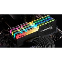 32 GB DIMM DDR4-4000(4x 8 GB) Quad-Kit - F4-4000C18Q-32GTZRB - Trident Z RGB, Black, INTEL XMP