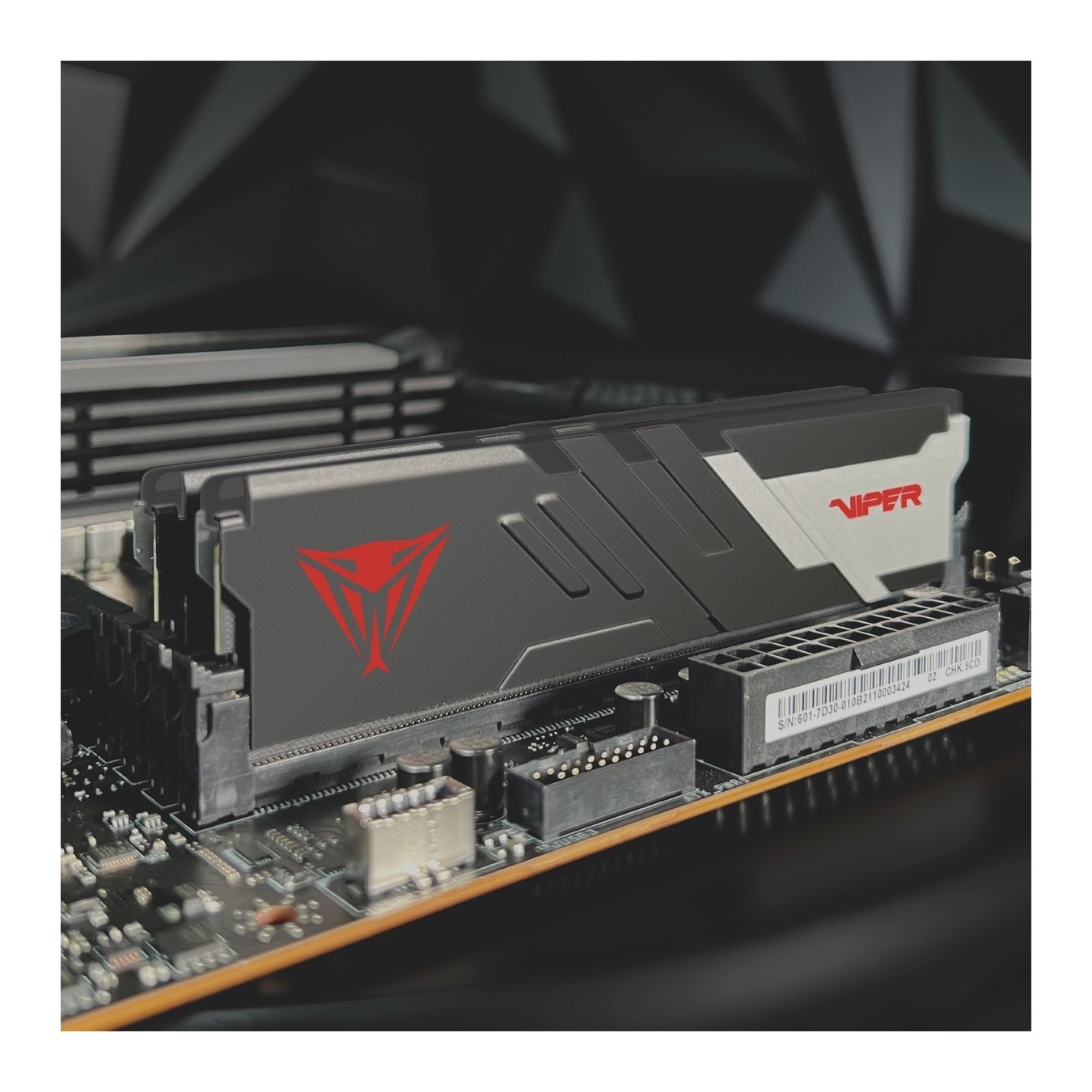 Patriot Viper Venom DDR5 16 GB (2x8 GB) Dual-Kit - PVV516G560C40K - 5600 MHz Intel XMP, Schwarz/Wei