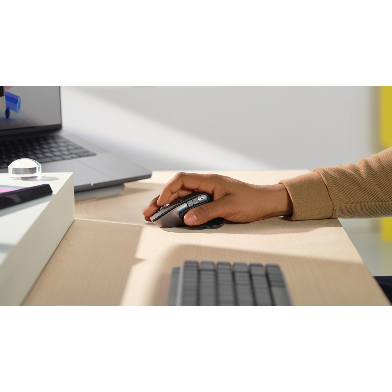 Logitech Master Series MX Master 3S for Mac - MX Master 3S - Gray — Buy in Cyprus with Fast Delivery