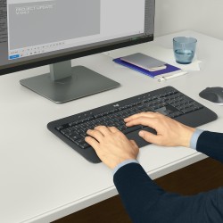 Buy Logitech MK540 - MK540 - RF Wireless AZERTY Belgium Black/White in Cyprus, Nicosia, Limassol, Larnaka, Pafos