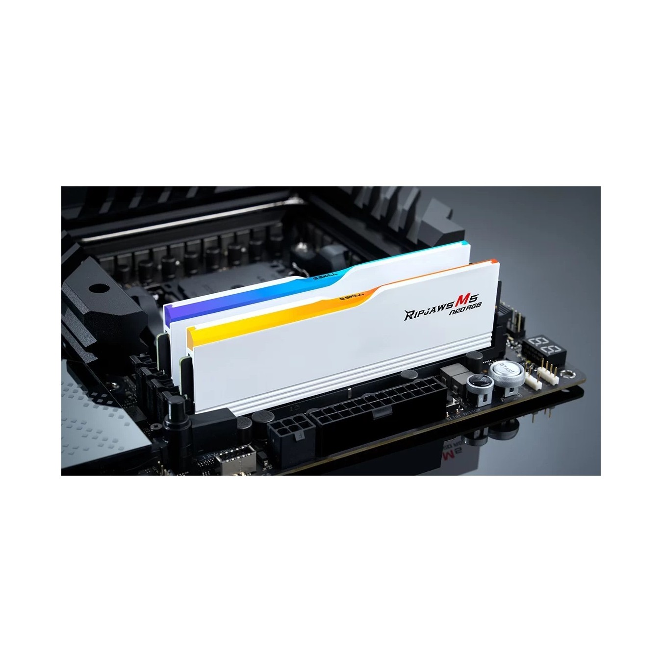 64 GB G.Skill DIMM 6000 (2x 32 GB) Dual-Kit - F5-6000J2836G32GX2-RM5NRW - Multicolour RGB, DDR5-6000, CL28, AMD EXPO
