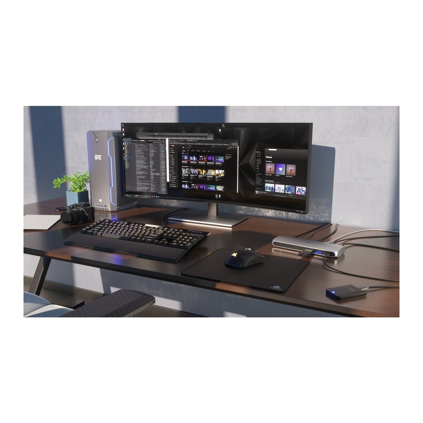 TBT100 Thunderbolt 3 Dock - TBT100 - Stainless steel, 100 W PD, 2x HDMI, TB3, USB-C/USB-A, Ethernet, SD