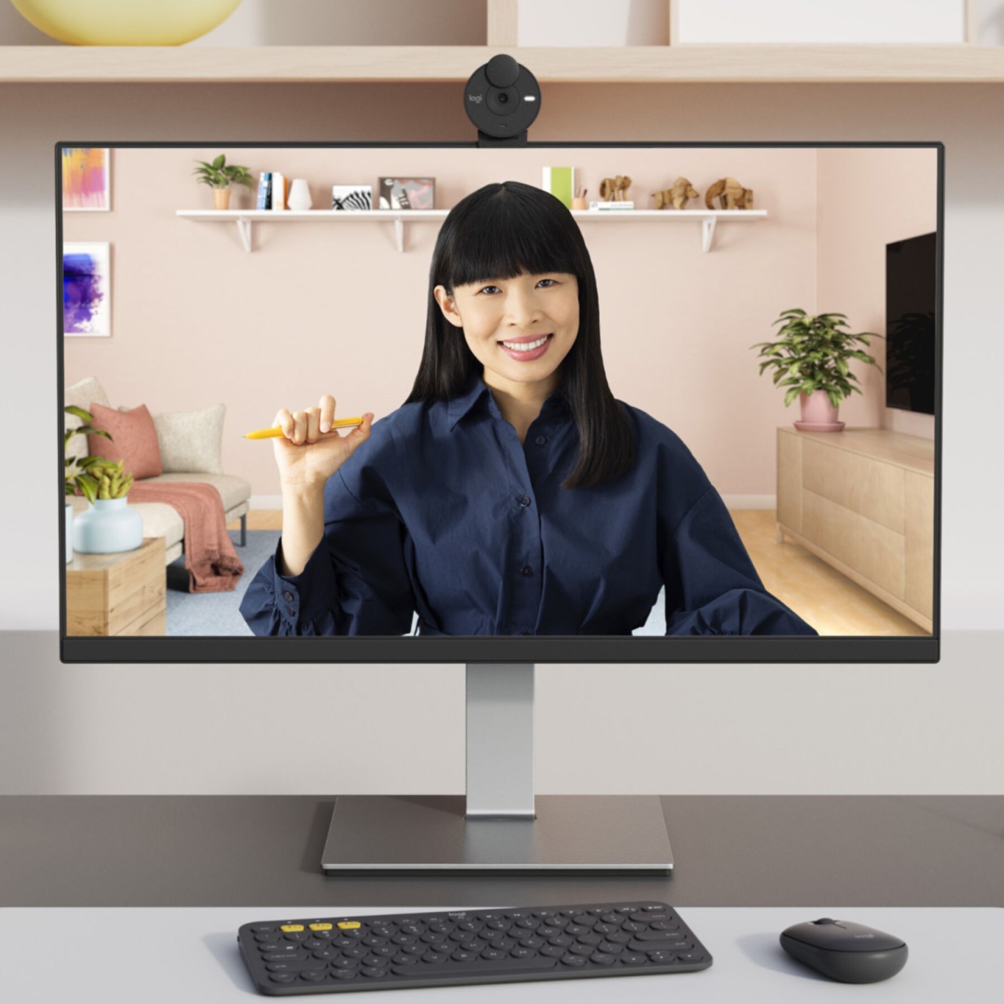 Logitech Brio 305 1080p Full HD USB-C Webcam with Privacy Shutter (Boxed) — Buy in Cyprus with Fast Delivery