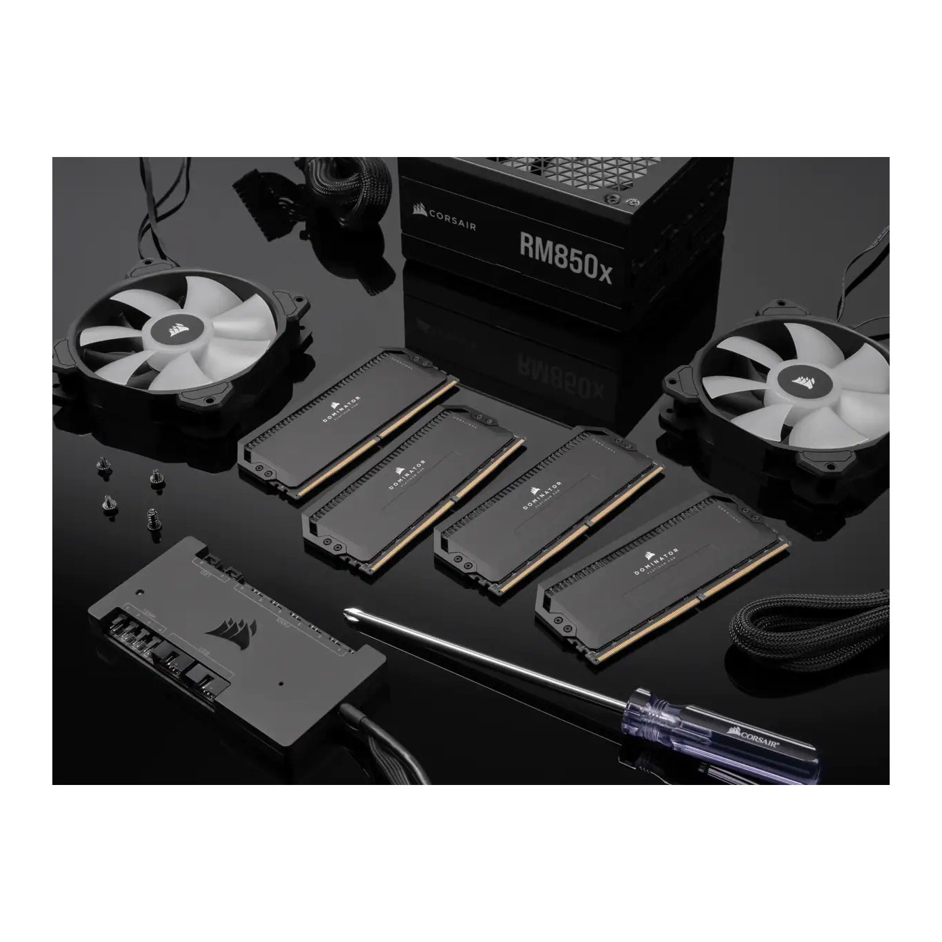 32GB DDR5-6400 CL32 CORSAIR KIT (2x16GB) DOMINATOR P RGB retail — Buy in Cyprus with Fast Delivery