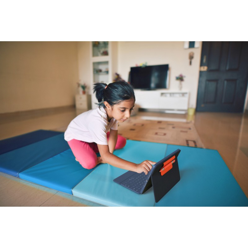 Buy Logitech Rugged Combo 3 for iPad Gen. 7/8 - Classic Blue - Education (DE) in Cyprus, Nicosia, Limassol, Larnaka, Pafos