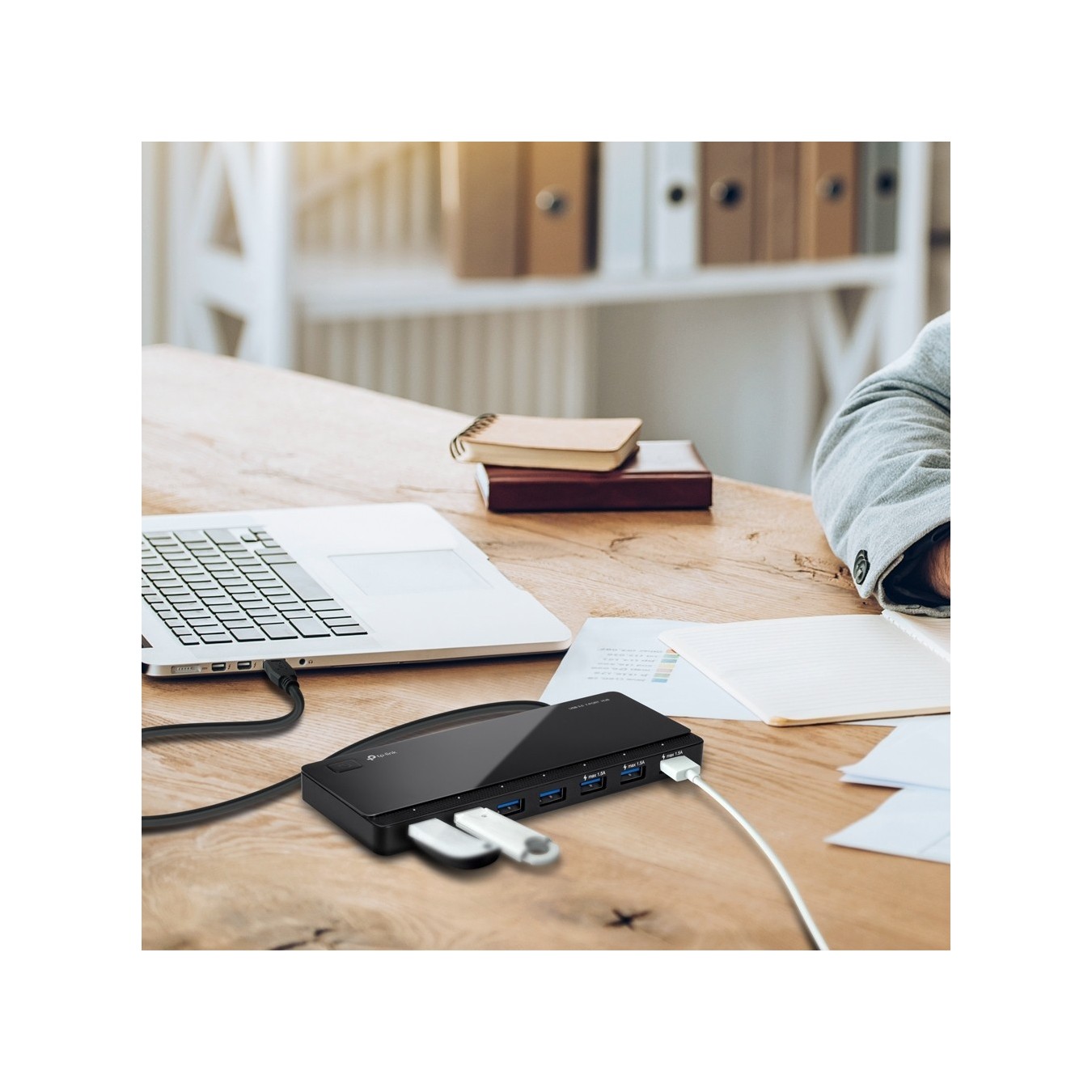 TP-Link 7-Port USB 3.0 Hub - UH700 - Black, 5Gbps, External Power — Buy in Cyprus with Fast Delivery