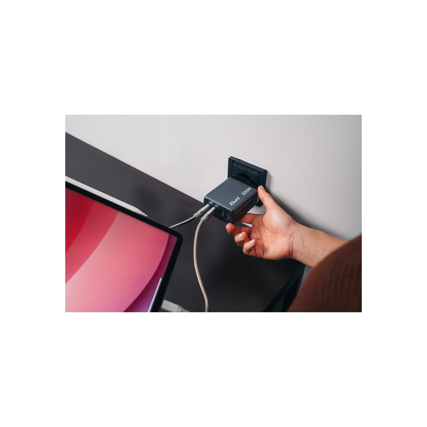 Verbatim GaN Charger 4 Port 200W USB A C - GNC-200 - (EU UK US) — Buy in Cyprus with Fast Delivery