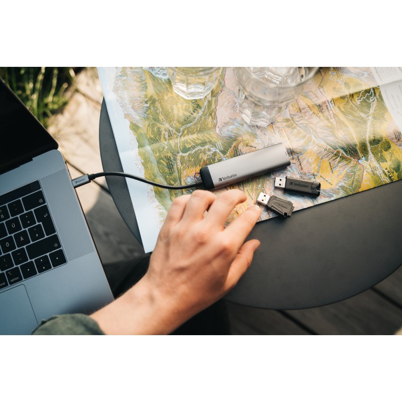 Buy Verbatim USB Drive - 3.2 Pinstripe 256GB Black in Cyprus, Nicosia, Limassol, Larnaka, Pafos