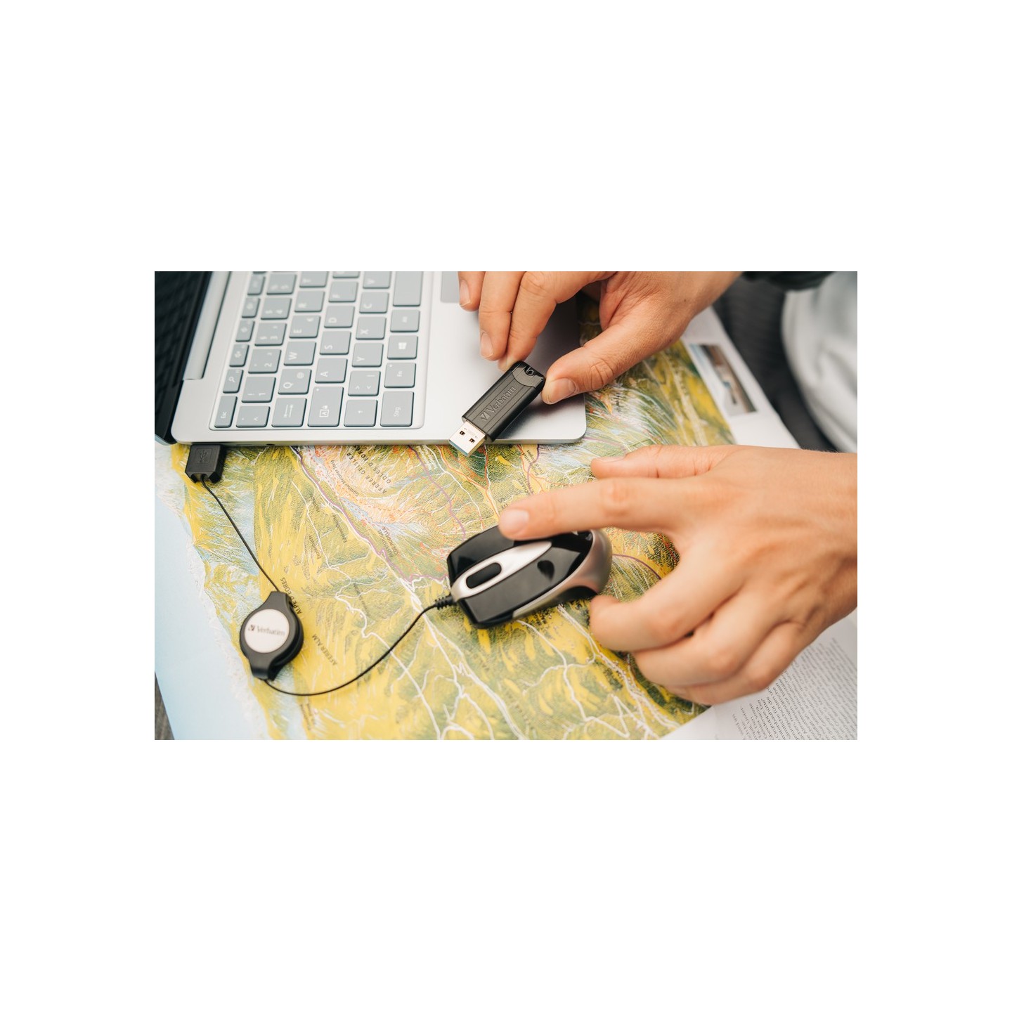 Verbatim USB Drive - 3.2 Pinstripe 256GB Black — Buy in Cyprus with Fast Delivery