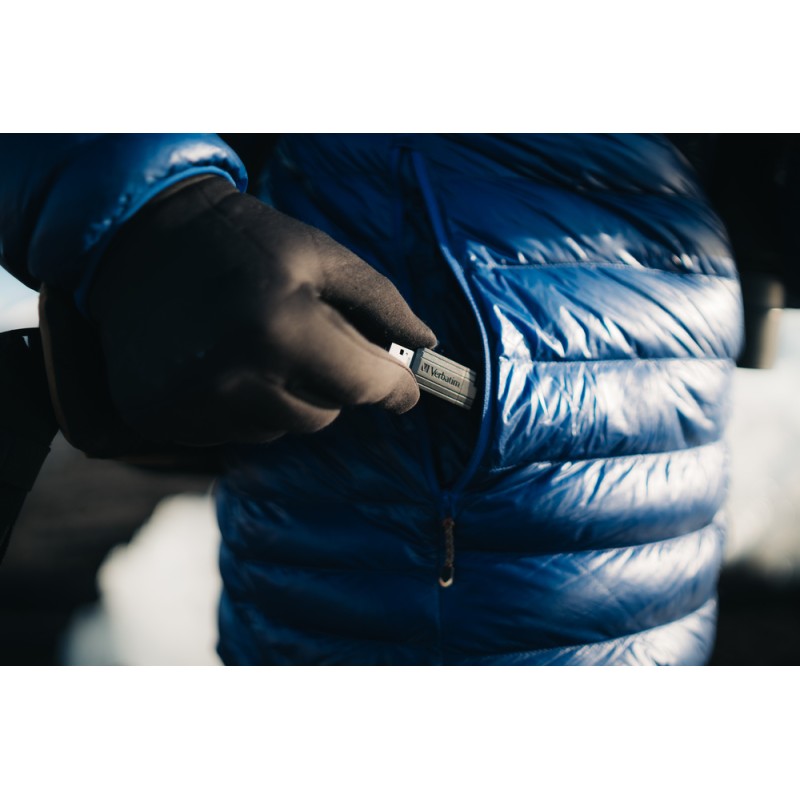 Buy Verbatim USB Drive 2.0 Pinstripe 8GB Black - 2.0 Pinstripe 8GB Black in Cyprus, Nicosia, Limassol, Larnaka, Pafos