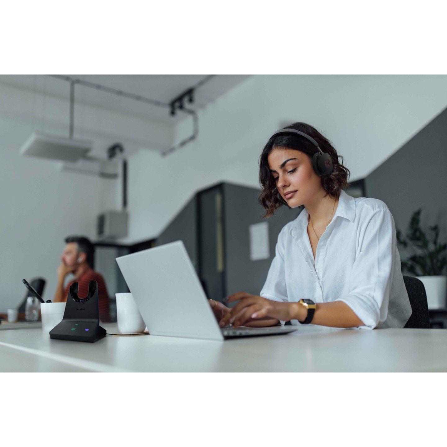 Yealink WH68 DECT Bluetooth Wireless Headset 4-Mic ANC - Teams (Boxed) — Buy in Cyprus with Fast Delivery