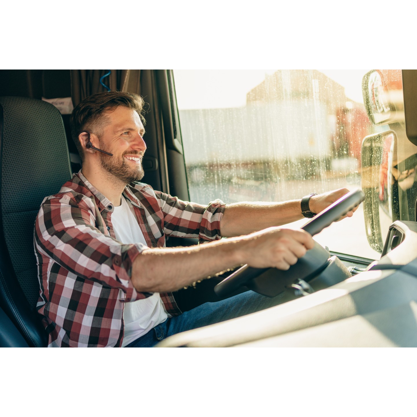 Yealink BH71 Wireless Bluetooth Headset 4-Mic NC Charging Case Teams (Boxed) — Buy in Cyprus with Fast Delivery