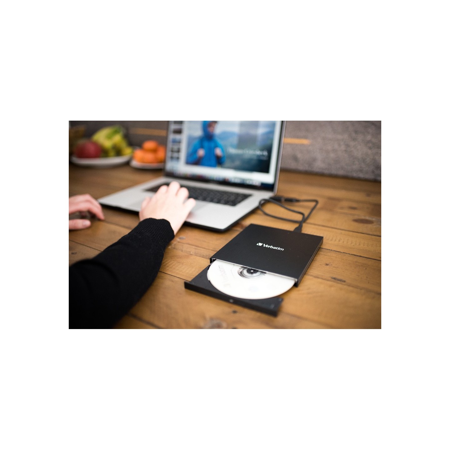Verbatim External Slimline CD/DVD Writer USB 3.2 USB-C Black 43886 (Boxed) — Buy in Cyprus with Fast Delivery