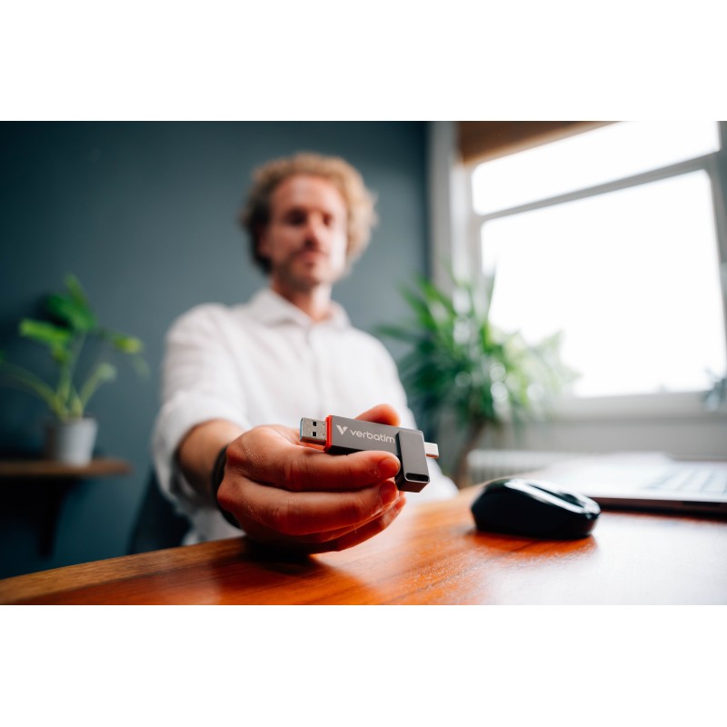 Buy Verbatim USB Drive - 3.2 Dual QuickStick USB-C USB-A 256GB in Cyprus, Nicosia, Limassol, Larnaka, Pafos