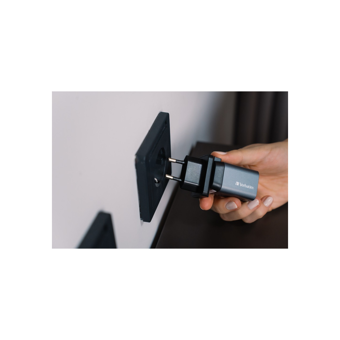 Verbatim Wall GaN Charger - GNC-35 - 35W USB-C USB-A (UK EU US) — Buy in Cyprus with Fast Delivery