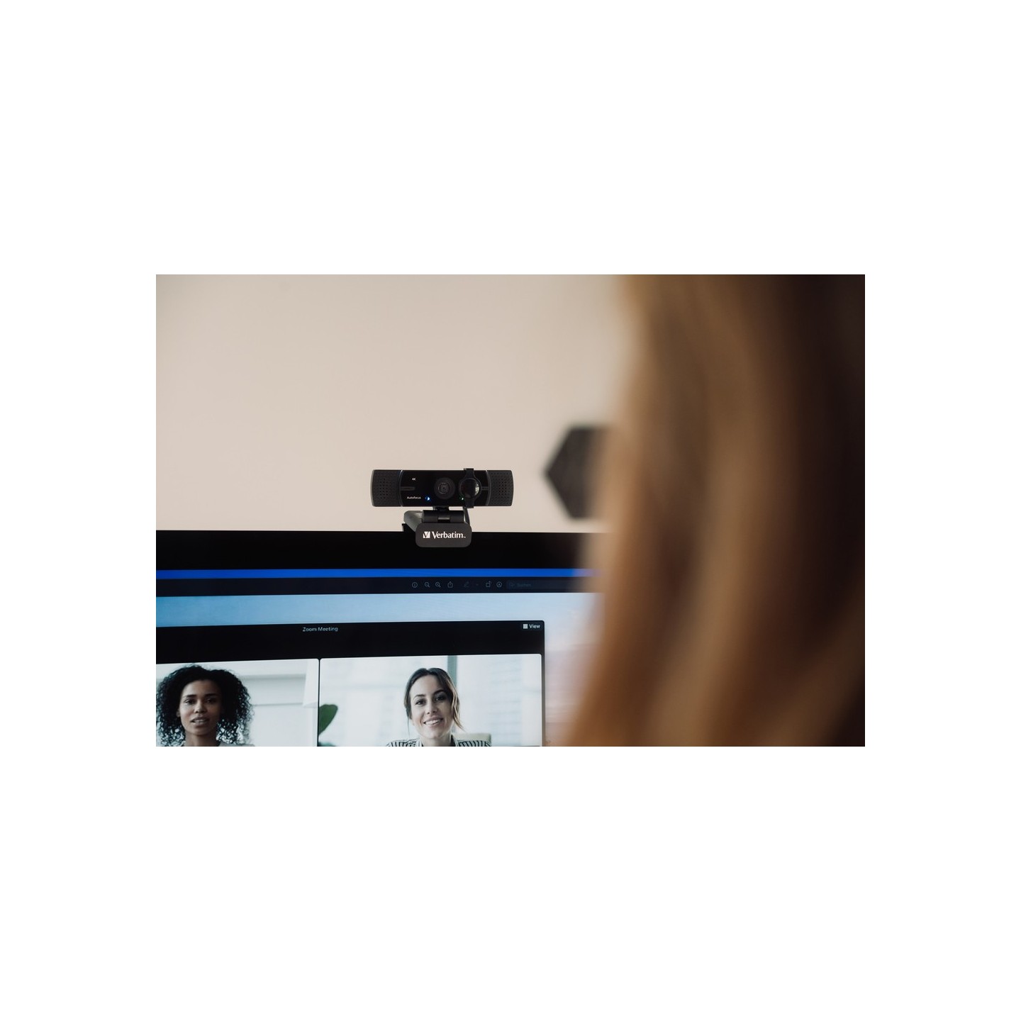 Verbatim AWC-03 4K Autofocus Webcam with Dual Microphone 120° Wide Angle (Boxed) — Buy in Cyprus with Fast Delivery