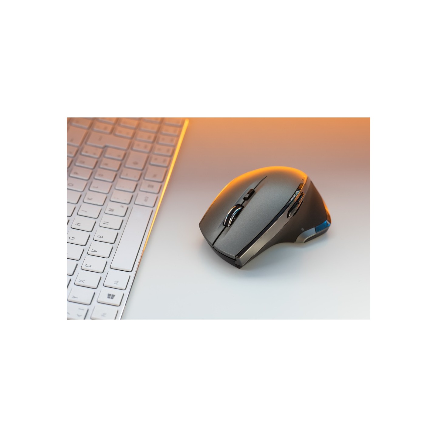 Verbatim Wireless Desktop 8-Button Deluxe Blue LED Mouse - Graphite (Boxed) — Buy in Cyprus with Fast Delivery