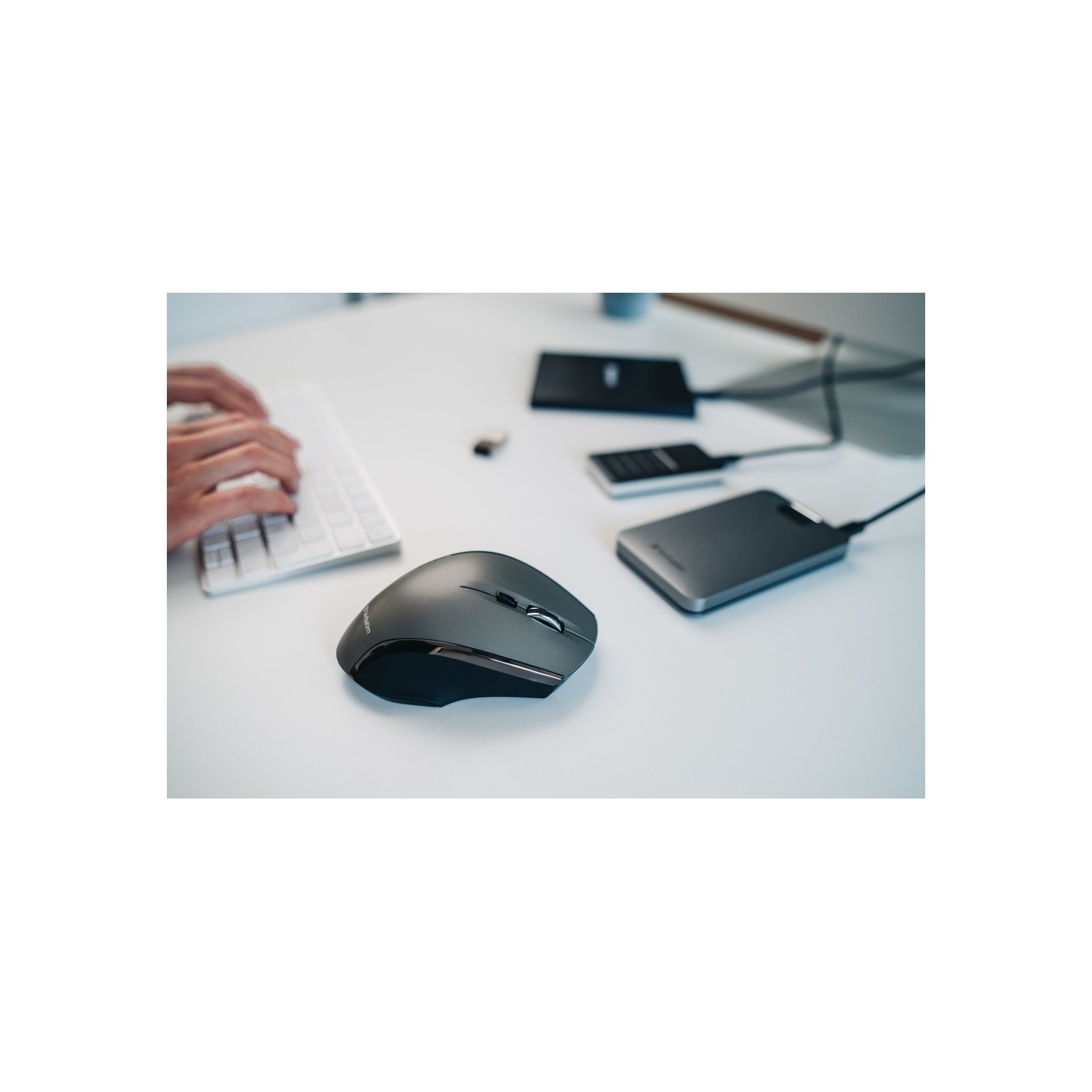 Verbatim Wireless Desktop 8-Button Deluxe Blue LED Mouse - Graphite (Boxed) — Buy in Cyprus with Fast Delivery