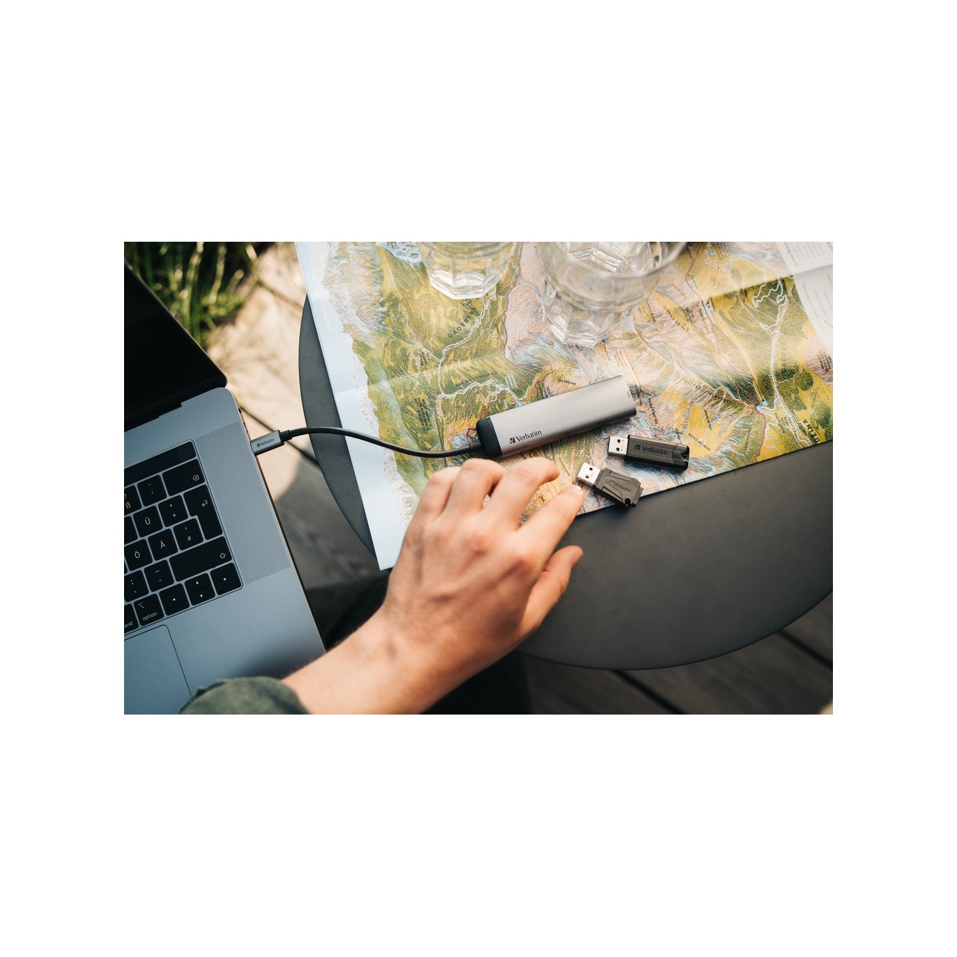 Verbatim USB Drive - 3.2 Pinstripe 32GB Black — Buy in Cyprus with Fast Delivery