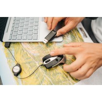 Verbatim USB Drive - 3.2 Pinstripe 32GB Black — Buy in Cyprus with Fast Delivery