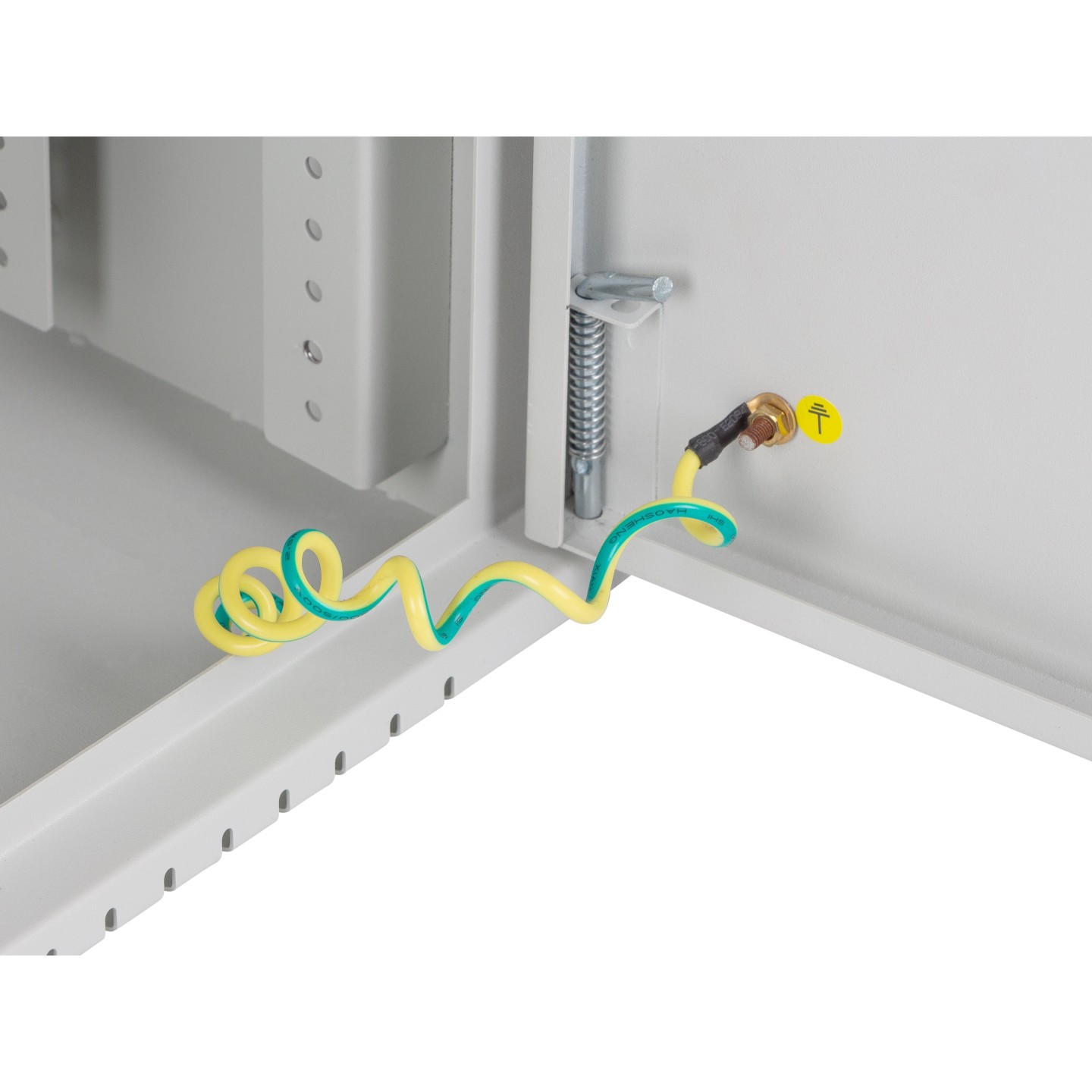 Lanberg 19'' Low Profile Wall Rack - Z32337 - 4U+3U Assembled Grey — Buy in Cyprus with Fast Delivery