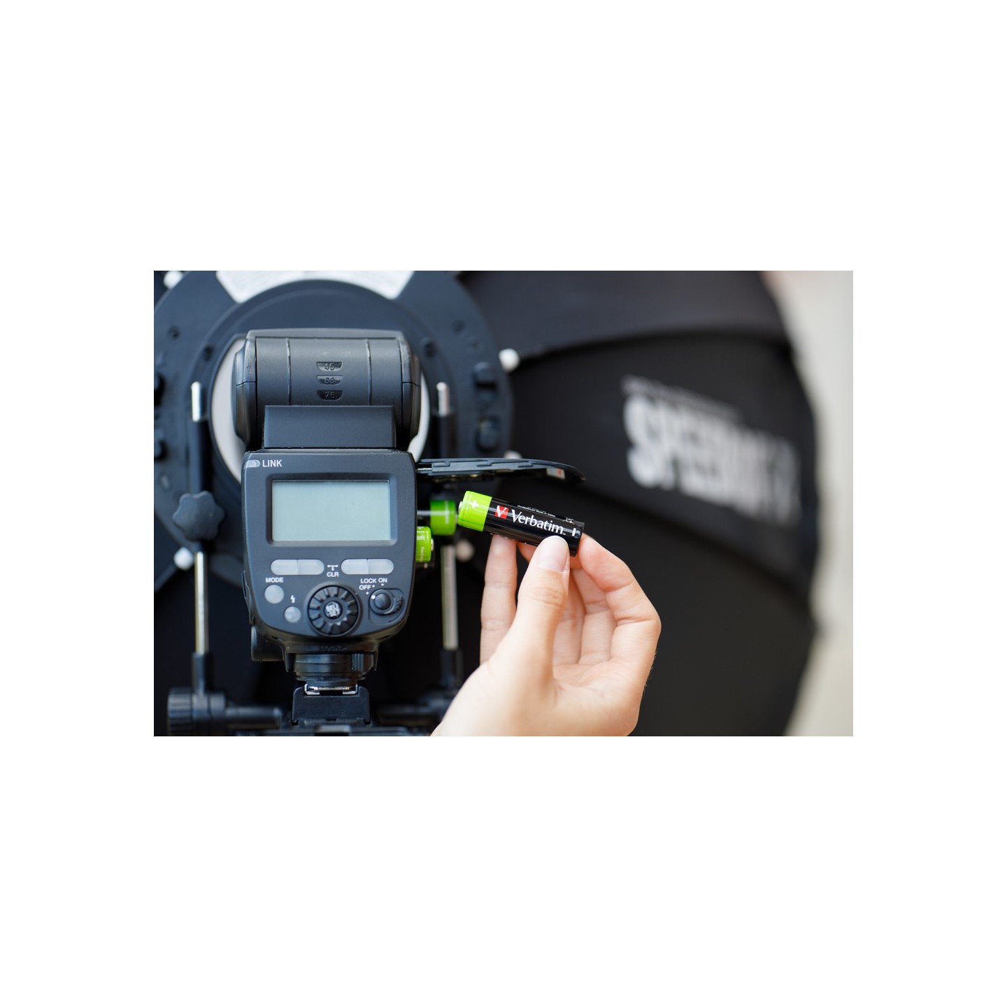 Verbatim Rechargeable AA 2500mAh Batteries (4pcs) - Rechargeable AA 2500mAh Batteries — Buy in Cyprus with Fast Delivery