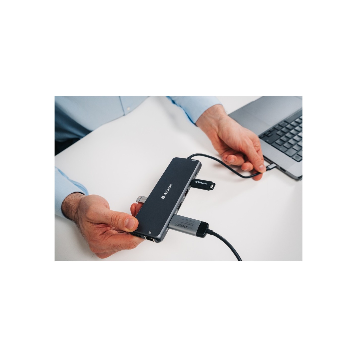 Verbatim USB-C 13-Port Hub - CMH-13 - Triple Display, 100W PD — Buy in Cyprus with Fast Delivery