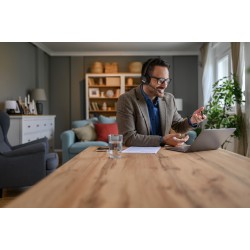 Yealink WH64 Dual DECT/Bluetooth Wireless Headset w/ Dongle (Boxed) — Buy in Cyprus with Fast Delivery