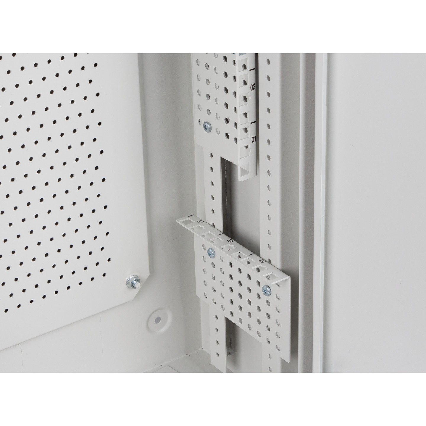 Lanberg Wall Rack 19'' Low Profile 6U+3U Assembled White - Z34160 - 19'' Low Profile 6U+3U Assembled White